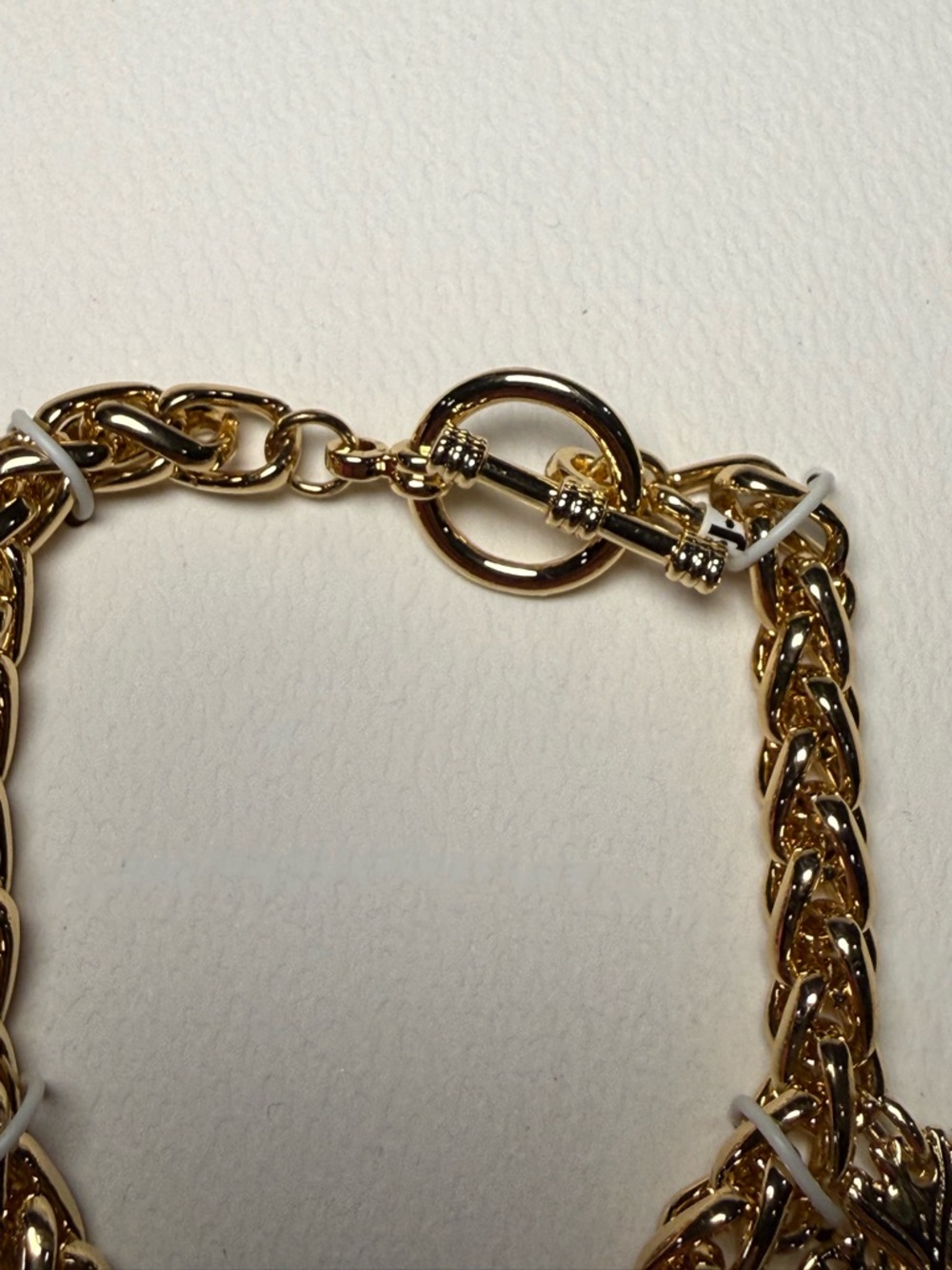 Persimmon Gold Tone Sacred Heart Charm Bracelet 8.5” Chunky Chain Statement NIB - Picture 5 of 7